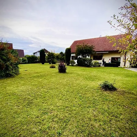 In Pfoerring Holiday home